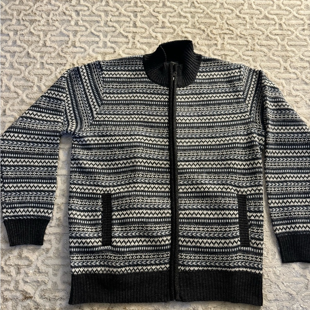 Stylish Kensington Black and White Men's Zip-Up Sweater - Picture 9 of 10